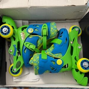 NEW! 
Ninja Turtles Green and Blue Kids Roller Skates